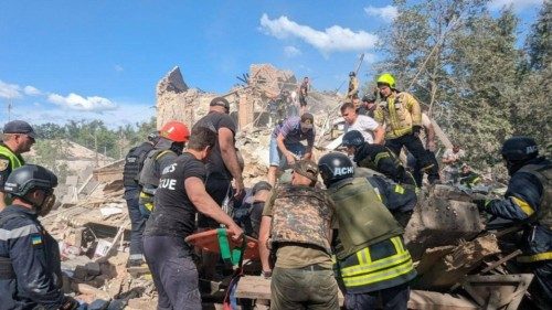 epa11406555 A handout photo released by the press service of the State Emergency Service (SES) of ... epa11406555 A handout photo released by the press service of the State Emergency Service (SES) of ...