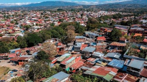Oltre 500 milioni di dollari per il Costa Rica QUO-135 Oltre 500 milioni di dollari per il Costa Rica QUO-135