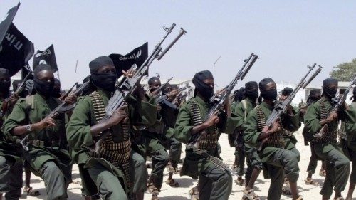  Raid aereo  in Somalia contro terroristi   QUO-137