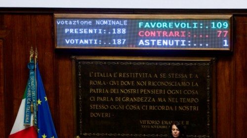 Il tabellone con il voto finale in aula al Senato al termine delle dichiarazioni di voto sul ddl ... Il tabellone con il voto finale in aula al Senato al termine delle dichiarazioni di voto sul ddl ...