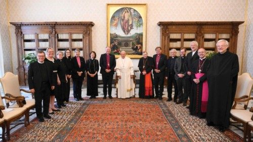 Pellegrini di speranza nel cammino di riconciliazione QUO-139 Pellegrini di speranza nel cammino di riconciliazione QUO-139
