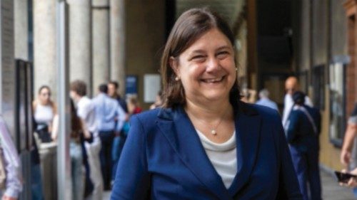 Tra radici e novità QUO-140 Tra radici e novità QUO-140