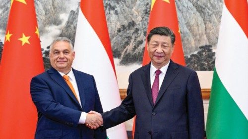 epa11466300 Chinese President Xi Jinping (R) meets with Hungary's Prime Minister Viktor Orban at ... epa11466300 Chinese President Xi Jinping (R) meets with Hungary's Prime Minister Viktor Orban at ...
