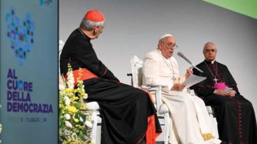 Visita Pastorale del Santo Padre Francesco a Trieste in occasione della 50° settimana sociale dei ... Visita Pastorale del Santo Padre Francesco a Trieste in occasione della 50° settimana sociale dei ...