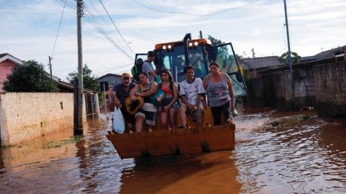 Rischi climatici e calamità QUO-157 Rischi climatici e calamità QUO-157