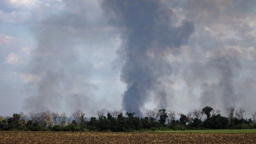 Pillars of smoke rise over a tree line in a field in the Kharkiv region, amid Russia's attack on ... Pillars of smoke rise over a tree line in a field in the Kharkiv region, amid Russia's attack on ...