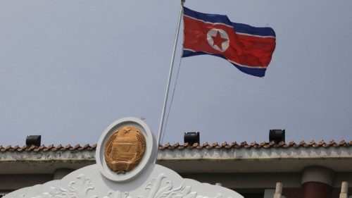 Pyongyang riprende il lancio di palloncini con rifiuti QUO-165 Pyongyang riprende il lancio di palloncini con rifiuti QUO-165