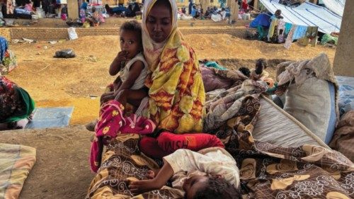 Families displaced by RSF advances in Sudan's El Gezira and Sennar states shelter at the Omar ibn ... Families displaced by RSF advances in Sudan's El Gezira and Sennar states shelter at the Omar ibn ...