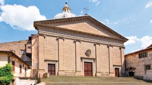 Dono per tutta la diocesi QUO-190 Dono per tutta la diocesi QUO-190