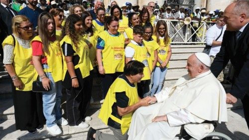 Nel segno della solidarietà QUO-193 Nel segno della solidarietà QUO-193