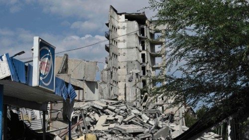 TOPSHOT - This photograph shows destroyed buildings in the town of Myrnohrad on August 26, 2024, ... TOPSHOT - This photograph shows destroyed buildings in the town of Myrnohrad on August 26, 2024, ...