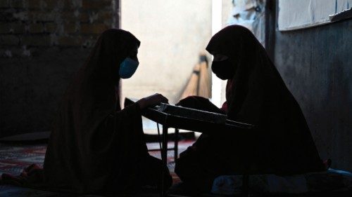 Afghan girls read the holy Quran at Madrassa Abdullah Bin Omar darul uloom (Islamic school) in ... Afghan girls read the holy Quran at Madrassa Abdullah Bin Omar darul uloom (Islamic school) in ...