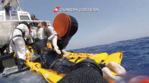 Altri 21 migranti inghiottiti dalle acque del Mediterraneo centrale QUO-200 Altri 21 migranti inghiottiti dalle acque del Mediterraneo centrale QUO-200