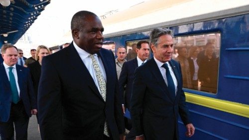 British Foreign Secretary David Lammy (L) and US Secretary of State Anthony Blinken arrive at Kyiv ... British Foreign Secretary David Lammy (L) and US Secretary of State Anthony Blinken arrive at Kyiv ...