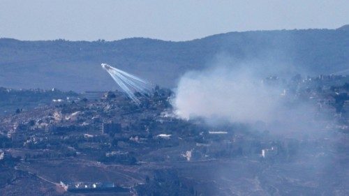 epaselect epa11598670 Israeli artillery shells an area of Al-Khiam in southern Lebanon, as seen from ... epaselect epa11598670 Israeli artillery shells an area of Al-Khiam in southern Lebanon, as seen from ...