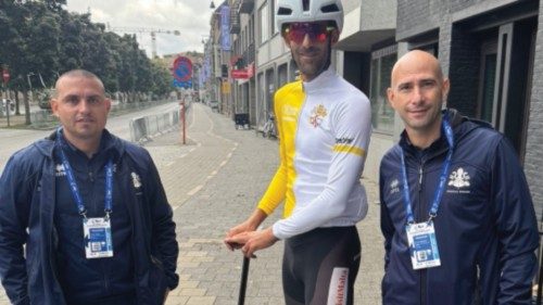 Athletica Vaticana nelle Fiandre per i campionati europei di ciclismo QUO-208 Athletica Vaticana nelle Fiandre per i campionati europei di ciclismo QUO-208