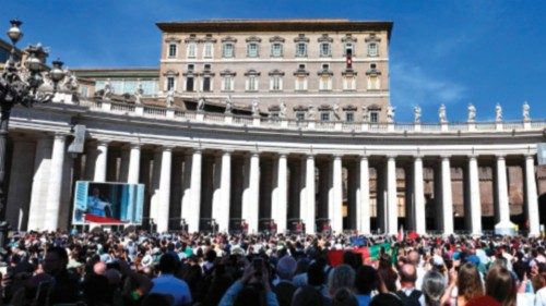 Pope Francis delivers his speech to the crowd, from the window of the Apostolic Palace overlooking ... Pope Francis delivers his speech to the crowd, from the window of the Apostolic Palace overlooking ...