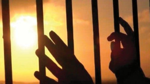 Il reinserimento in due parole: lavoro e retribuzione QUO-214 Il reinserimento in due parole: lavoro e retribuzione QUO-214