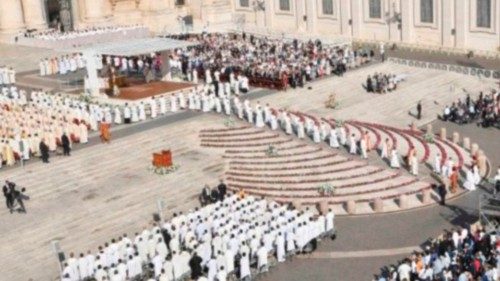 Celebrazione Eucaristica e apertura dell’Assemblea generale ordinaria del Sinodo dei Vescovi ... Celebrazione Eucaristica e apertura dell’Assemblea generale ordinaria del Sinodo dei Vescovi ...