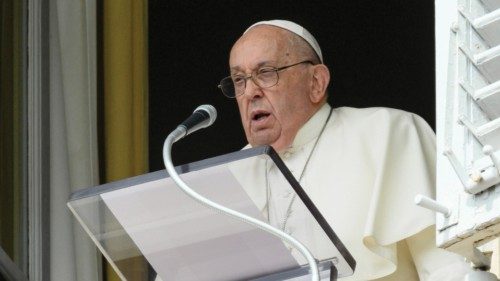 Ascoltare la voce dei popoli che implorano pace QUO-215 Ascoltare la voce dei popoli che implorano pace QUO-215