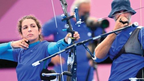 La chirurga che in ferie vince medaglie QUO-216 La chirurga che in ferie vince medaglie QUO-216