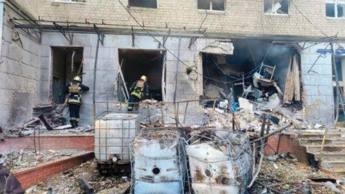 This handout photograph taken and released by the Ukrainian Emergency Service on September 28, 2024, ... This handout photograph taken and released by the Ukrainian Emergency Service on September 28, 2024, ...