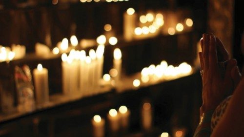 Preghiera e dialogo contro il vortice di violenza QUO-226 Preghiera e dialogo contro il vortice di violenza QUO-226