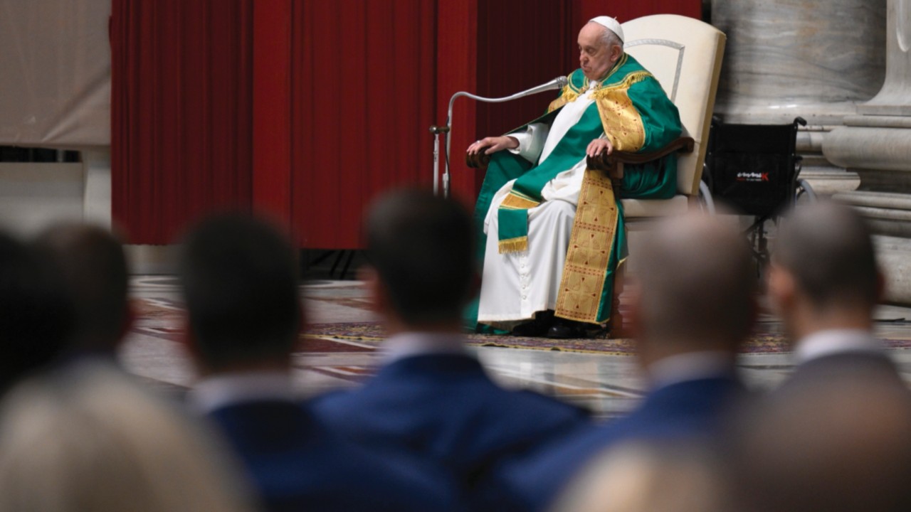 Papa Francesco al Corpo della Gendarmeria vaticana nella festa