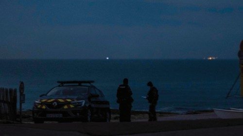 French gendarmes monitor the beach of Ambleteuse, northern France, to prevent migrants from crossing ... French gendarmes monitor the beach of Ambleteuse, northern France, to prevent migrants from crossing ...