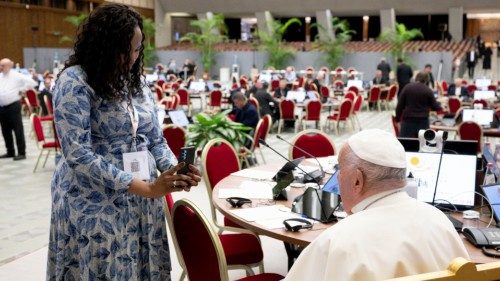 Ruolo dei diaconi, iniziazione cristiana e richiesta d’aiuto delle Chiese povere QUO-229 Ruolo dei diaconi, iniziazione cristiana e richiesta d’aiuto delle Chiese povere QUO-229