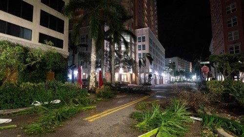 SARASOTA, FLORIDA - OCTOBER 10: Storm debris after Hurricane Milton October 10, 2024 in Sarasota, ... SARASOTA, FLORIDA - OCTOBER 10: Storm debris after Hurricane Milton October 10, 2024 in Sarasota, ...