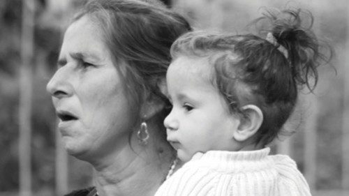 La «seconda vita» delle donne Rom QUO-230 La «seconda vita» delle donne Rom QUO-230
