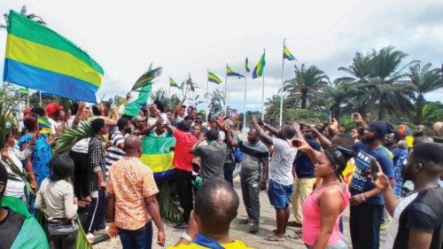 Referendum in Gabon su una nuova Costituzione QUO-238 Referendum in Gabon su una nuova Costituzione QUO-238