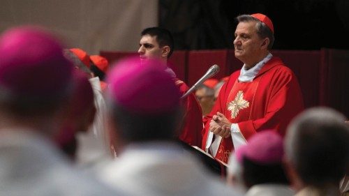 Imboccare la via dello Spirito Santo per rimanere aperti alla novità di Dio QUO-239 Imboccare la via dello Spirito Santo per rimanere aperti alla novità di Dio QUO-239