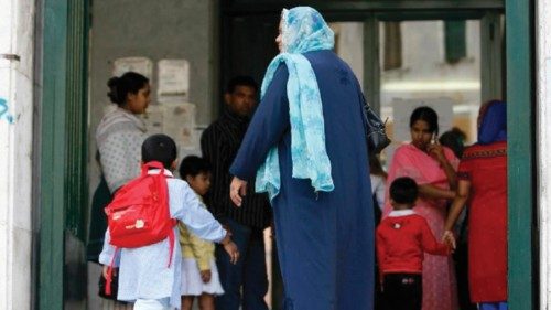 Per sostenere l’integrazione sociale QUO-240 Per sostenere l’integrazione sociale QUO-240