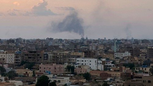 Smoke billows during air strikes in central Khartoum as the Sudanese army attacks positions held by ... Smoke billows during air strikes in central Khartoum as the Sudanese army attacks positions held by ...