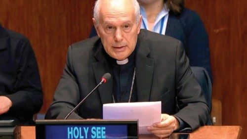 Non investire in armi ma sulle esigenze umanitarie QUO-243 Non investire in armi ma sulle esigenze umanitarie QUO-243