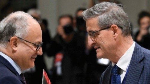 Oltre le disuguaglianze QUO-244 Oltre le disuguaglianze QUO-244