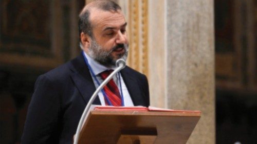  Volontariato “scomodo” nelle periferie dimenticate  QUO-244