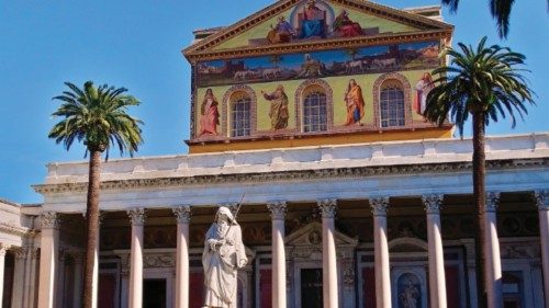 Rispondere alle domande della società QUO-246 Rispondere alle domande della società QUO-246