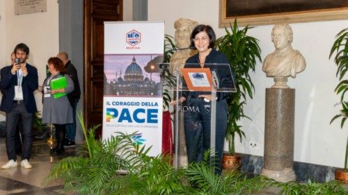  La pace va costruita dal basso  QUO-248