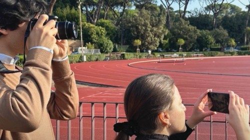 Lo sguardo dei giovani sullo sport QUO-250 Lo sguardo dei giovani sullo sport QUO-250