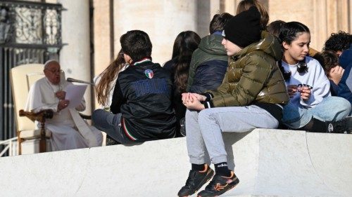  In preghiera per l’Ucraina e la Terra Santa   QUO-269