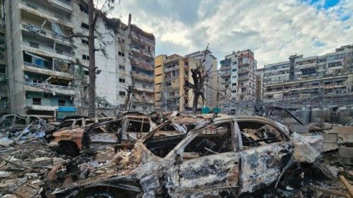 TOPSHOT - A picture shows the destruction and debris on Beirut's southern suburb of Haret Hreik on ... TOPSHOT - A picture shows the destruction and debris on Beirut's southern suburb of Haret Hreik on ...