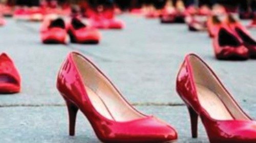 «Basta scappare»: il grido delle donne vittime di violenza QUO-271 «Basta scappare»: il grido delle donne vittime di violenza QUO-271