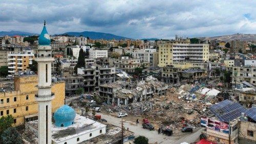 TOPSHOT - This aerial view taken a day after a ceasefire between Israel and Hezbollah took hold ... TOPSHOT - This aerial view taken a day after a ceasefire between Israel and Hezbollah took hold ...