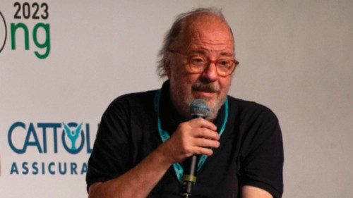 Un “anarchico cattolico” grato a Dio QUO-282 Un “anarchico cattolico” grato a Dio QUO-282