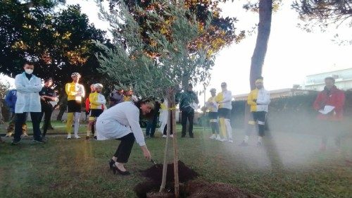 In bici al Centro per le cure palliative del “Bambino Gesù” e di corsa nelle strade come ... In bici al Centro per le cure palliative del “Bambino Gesù” e di corsa nelle strade come ...