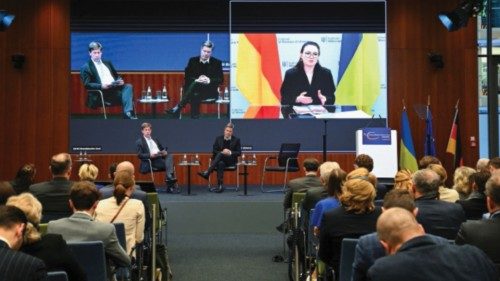Robert Habeck, German economy and climate minister and Yulia Svyrydenko, Ukrainian first deputy ...