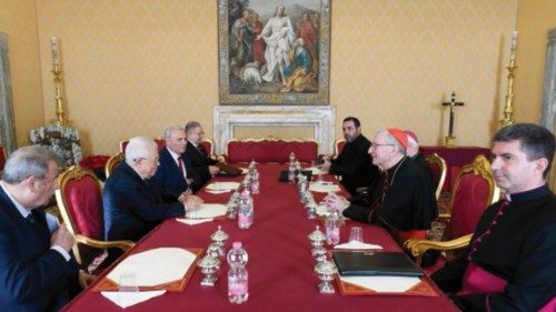 Gratitudine al Papa per le sue parole in favore di una pacificazione QUO-282 Gratitudine al Papa per le sue parole in favore di una pacificazione QUO-282